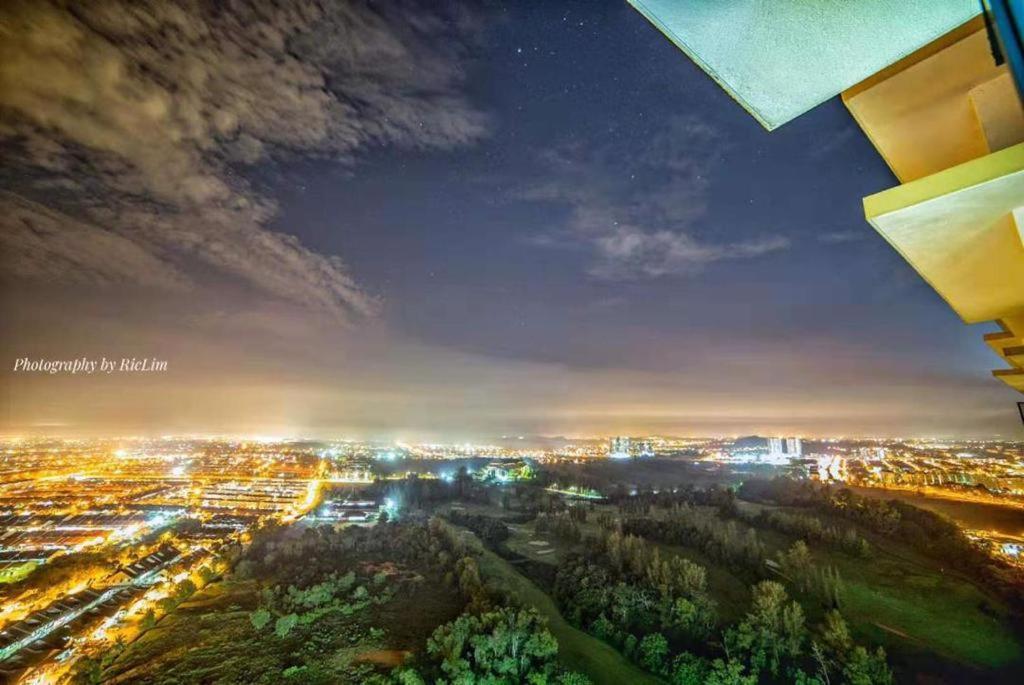 Arc Austin Hill Apartment Johor Bahru Exterior photo
