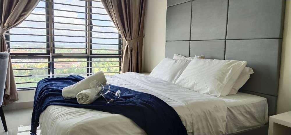Arc Austin Hill Apartment Johor Bahru Exterior photo